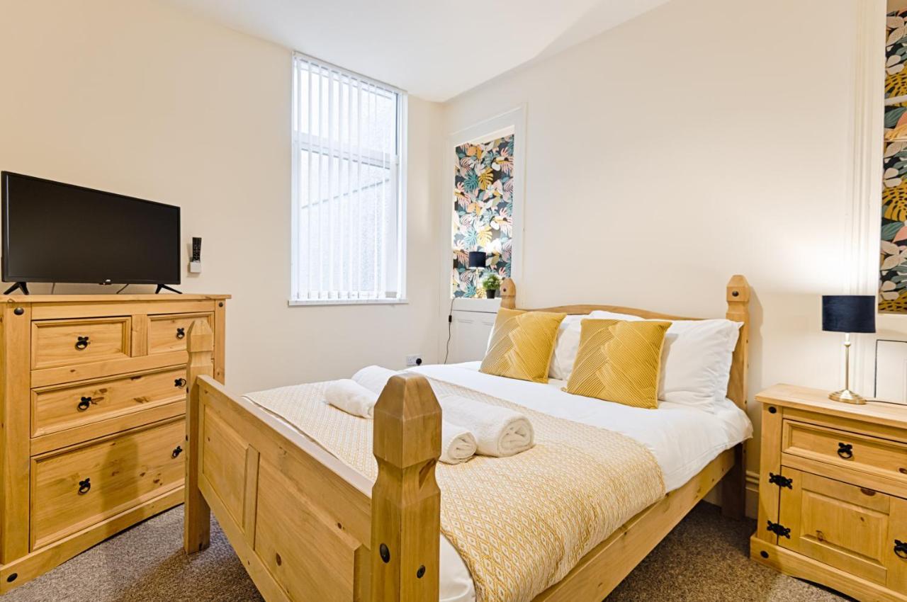 Apartment King Eddie's Place -tv In Every Bedroom! *